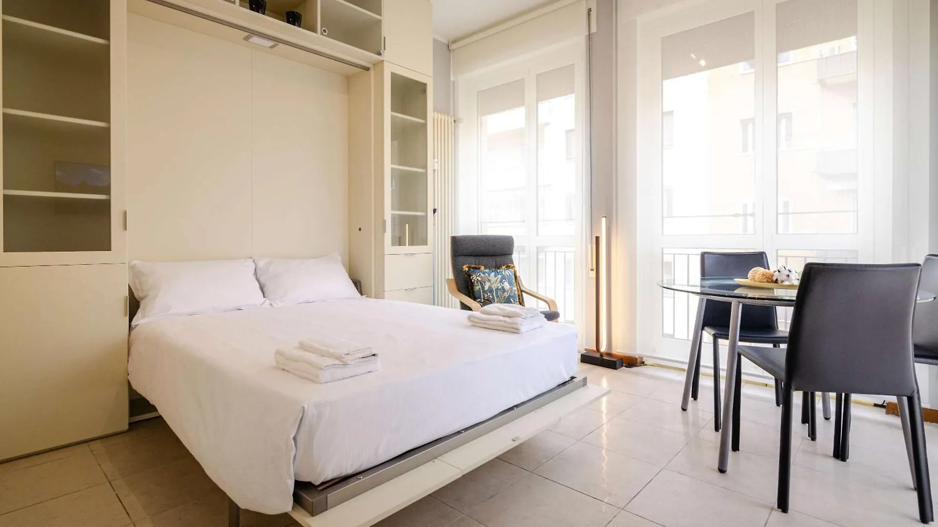 Large And Bright Studio In The Heart Of Bologna 0*,  Italy