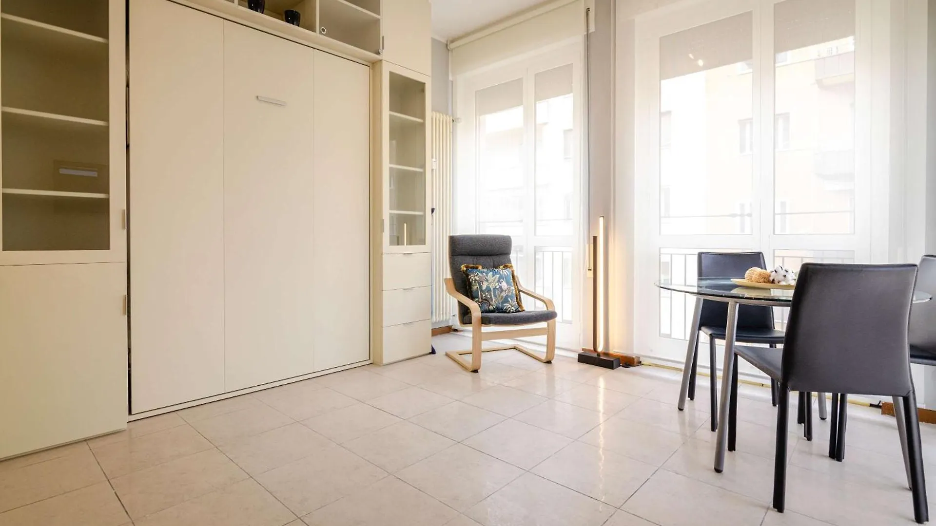 Large And Bright Studio In The Heart Of Bologna 0*,  Italy