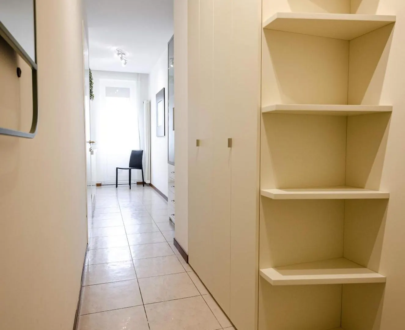 Apartment Large And Bright Studio In The Heart Of Bologna
